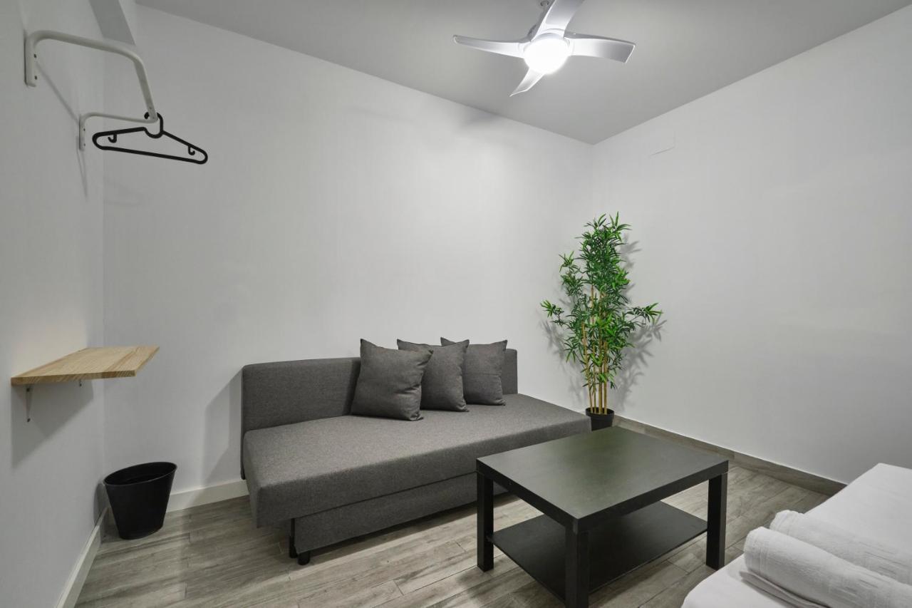 Nunez De Arce Habitaciones — Fotos 3